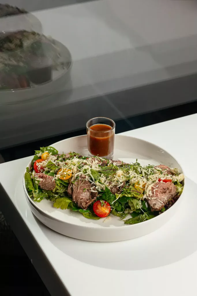 Can əti salatı